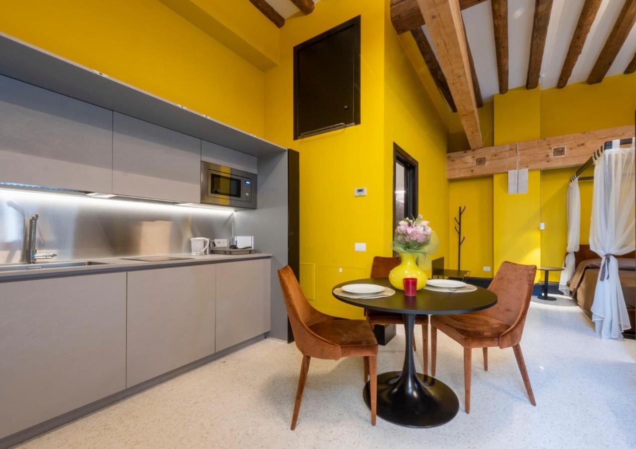 Residence Poli Venezia Esterno foto